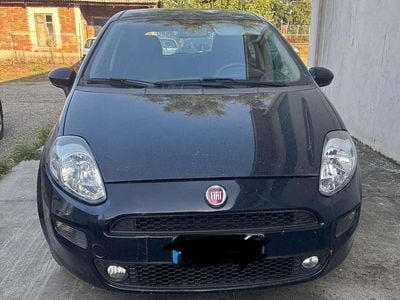Usata Fiat Punto Street 77 CV (56 kW) 2016 Nero Utilitaria