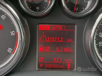 Usata Opel Mokka 136 CV (100 kW) 2015 Grigio SUV