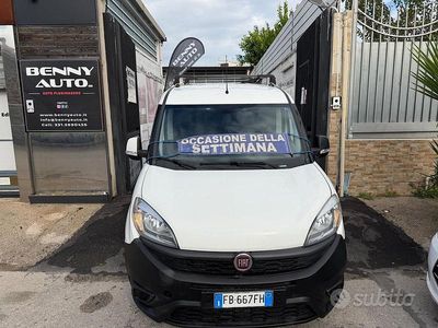Usata Fiat Doblò 120 CV (88 kW) 2015 Bianco Monovolume