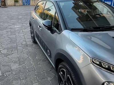 Gebraucht Citroën C3 Feel 83 PS (61 kW) 2019 Grau Kleinwagen