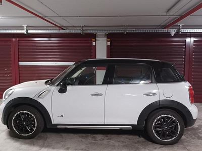 Usata Mini Countryman 122 CV (89 kW) 2015 Bianco SUV