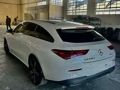 Usata Mercedes CLA200 Business 211 CV (155 kW) 2021 Berlina