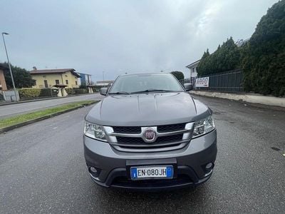 Usata Fiat Freemont Urban 170 CV (125 kW) 2012 Argento SUV