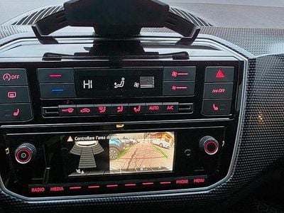 Usata VW up! 75 CV (55 kW) 2021 Bianco Utilitaria