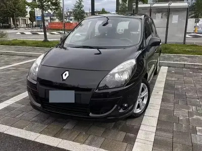 Usata Renault Scenic E-Tech 110 CV (80 kW) 2010 Nero Monovolume
