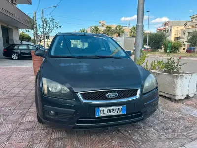 Usata Ford Focus 136 CV (100 kW) 2007 Blu Monovolume