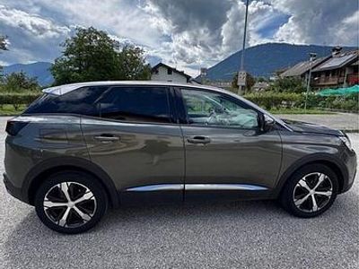 Usata Peugeot 3008 130 CV (95 kW) 2018 Berlina