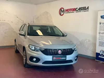 Usata Fiat Tipo Easy 120 CV (88 kW) 2016 Grigio Berlina