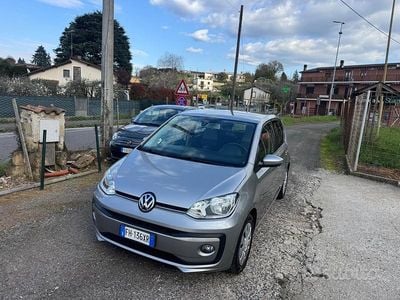 Usata VW up! Move 75 CV (55 kW) 2017 Grigio Utilitaria