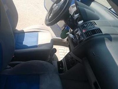 Usata VW Lupo 2001 Blu Utilitaria