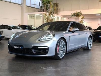 Usata Porsche Panamera 441 CV (324 kW) 2023 Argento Berlina