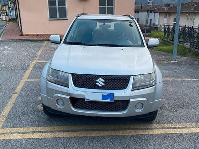 Usata Suzuki Grand Vitara 2009 Grigio SUV