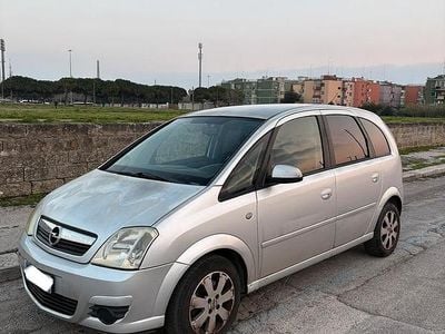 Usata Opel Meriva 2007 Grigio Monovolume