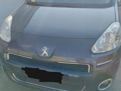 Usata Peugeot Partner 98 CV (72 kW) 2014 Grigio Monovolume