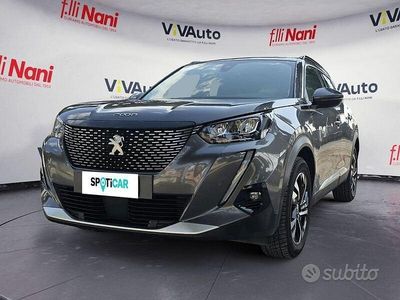 Usata Peugeot 2008 Allure 102 CV (75 kW) 2020 Grigio SUV