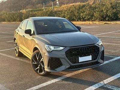 Usata Audi RS Q3 Ambiente 400 CV (294 kW) 2022 Gray SUV