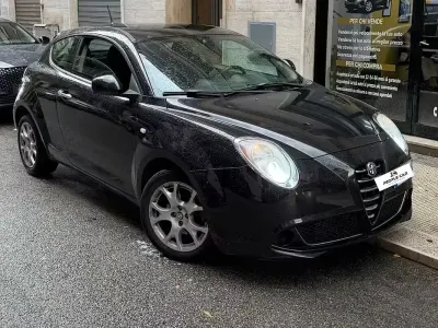 Usata Alfa Romeo MiTo 120 CV (88 kW) 2011 Nero Utilitaria