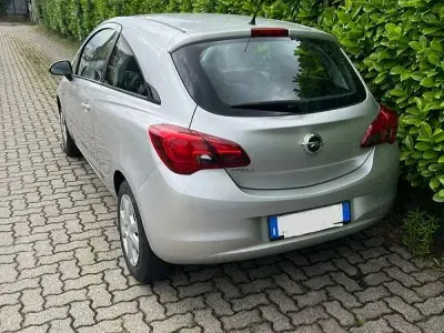 Usata Opel Corsa 69 CV (50 kW) 2015 Utilitaria