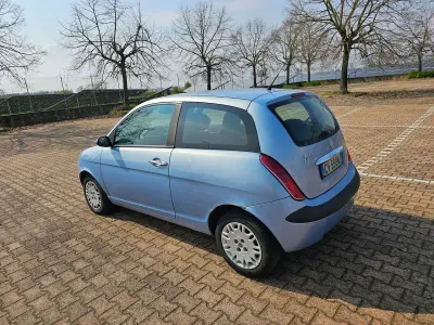 Usata Lancia Ypsilon 69 CV (50 kW) 2005 Other Utilitaria