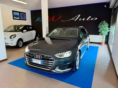 Usata Audi A4 Business 190 CV (139 kW) 2019 Grigio Berlina