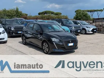 Usata Peugeot 208 101 CV (74 kW) 2023 Nero Utilitaria