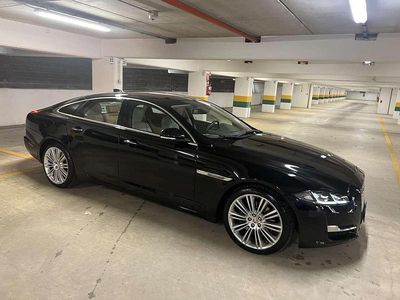 Usata Jaguar XJ Premium Luxury 300 CV (220 kW) 2018 Berlina