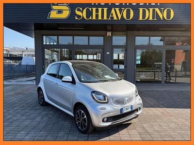 Usata Smart ForFour Passion 71 CV (52 kW) 2016 Argento Utilitaria