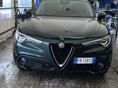 Usata Alfa Romeo Stelvio Executive 210 CV (154 kW) 2018 Verde SUV