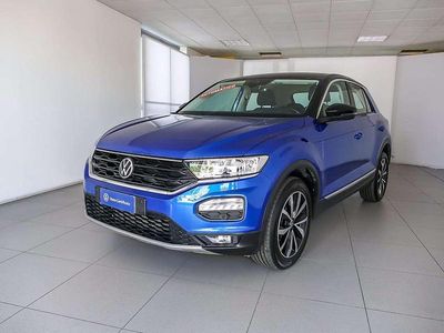 Usata VW T-Roc Style 150 CV (110 kW) 2022 Ravenna blue metallizzato nero SUV