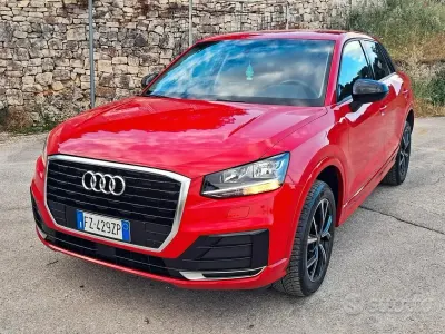 Usata Audi Q2 Admired 116 CV (85 kW) 2020 Rosso SUV