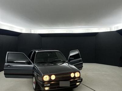 Usata VW Golf II GTI 111 CV (81 kW) 1987 Grigio Utilitaria