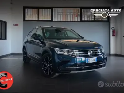 Begagnad VW Tiguan Elegance 150 HK (110 kW) 2020 Grön SUV