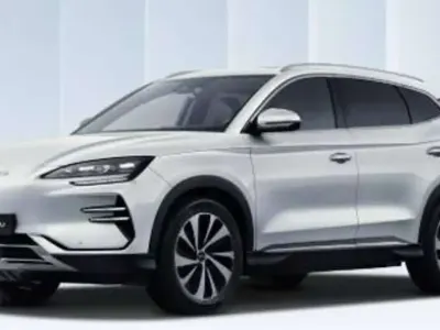 Nuova BYD Seal U Comfort 218 CV (160 kW) 2026 Snow white SUV