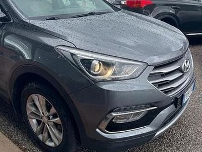 Usata Hyundai Santa Fe 150 CV (110 kW) 2016 Grigio SUV