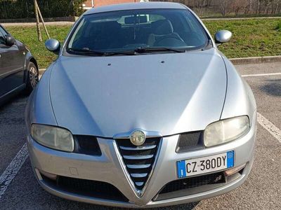 usata Alfa Romeo GT GT1.9 jtd mjt Distinctive