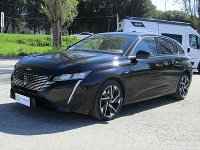 Usata Peugeot 308 Allure 150 CV (110 kW) 2022 Nero Utilitaria