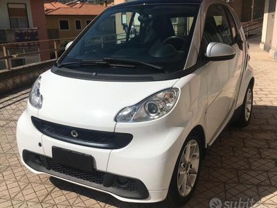 usata Smart ForTwo Coupé 4511.0 Benz. MHD - 2014