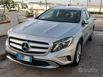 Usata Mercedes GLA200 136 CV (100 kW) 2016 SUV