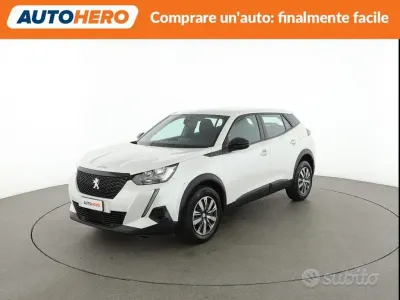Occasion Peugeot 2008 Active 101 ch (74 kW) 2023 Blanc SUV