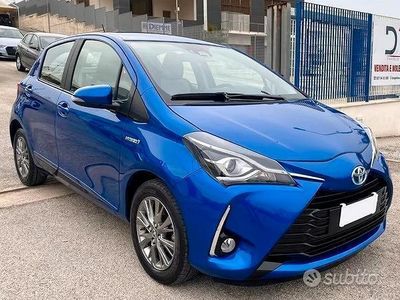 usata Toyota Yaris Hybrid Yaris 1.5 Hybrid 5 porte Active Plus