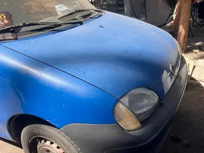 Usata Fiat 600 54 CV (39 kW) 2001 Bluazzurro Berlina