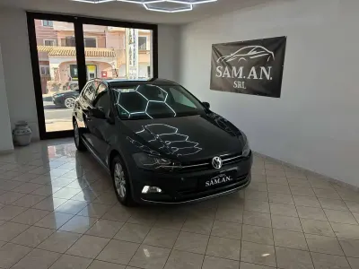 Usata VW Polo Highline 95 CV (69 kW) 2018 Grigio Utilitaria