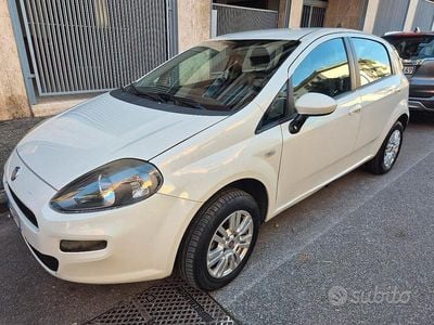 Bianco Usata 2012 Fiat Grande Punto Easy Utilitaria | 2900 € (Buon prezzo)