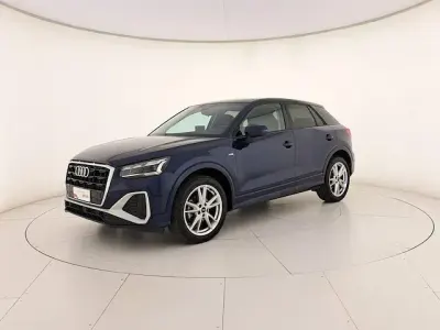 Usata Audi Q2 S-Line 150 CV (110 kW) 2025 Blu navarra metallizzato SUV