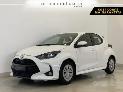 Usata Toyota Yaris Hybrid Active 92 CV (67 kW) 2023 Berlina