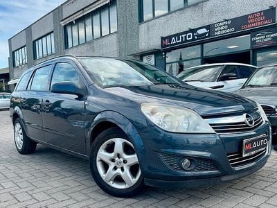 Usata Opel Astra Cosmo 101 CV (74 kW) 2008 Blu Station wagon