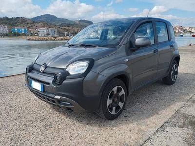 Usata Fiat Panda Cross Cross 70 CV (51 kW) 2023 Grigio Utilitaria