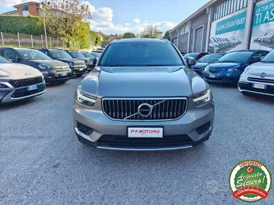 Usata Volvo XC40 Inscription 150 CV (110 kW) 2019 Marrone SUV