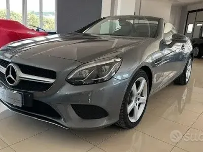 Usata Mercedes SLC200 Premium 184 CV (135 kW) 2018 Grigio Cabrio