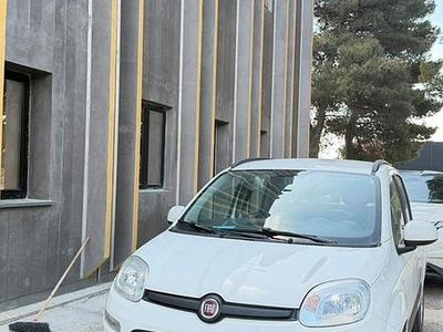 Usata Fiat Panda Lounge 69 CV (50 kW) 2019 Bianco Utilitaria